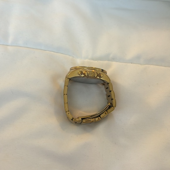 MK gold watch - Picture 3 of 3